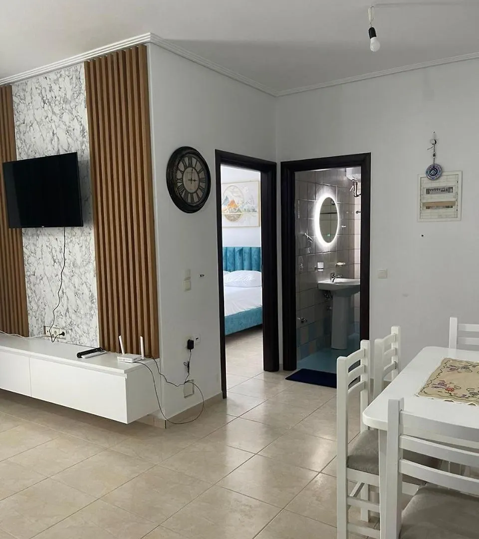 Apartment Elia Sarande 0*,  Albania